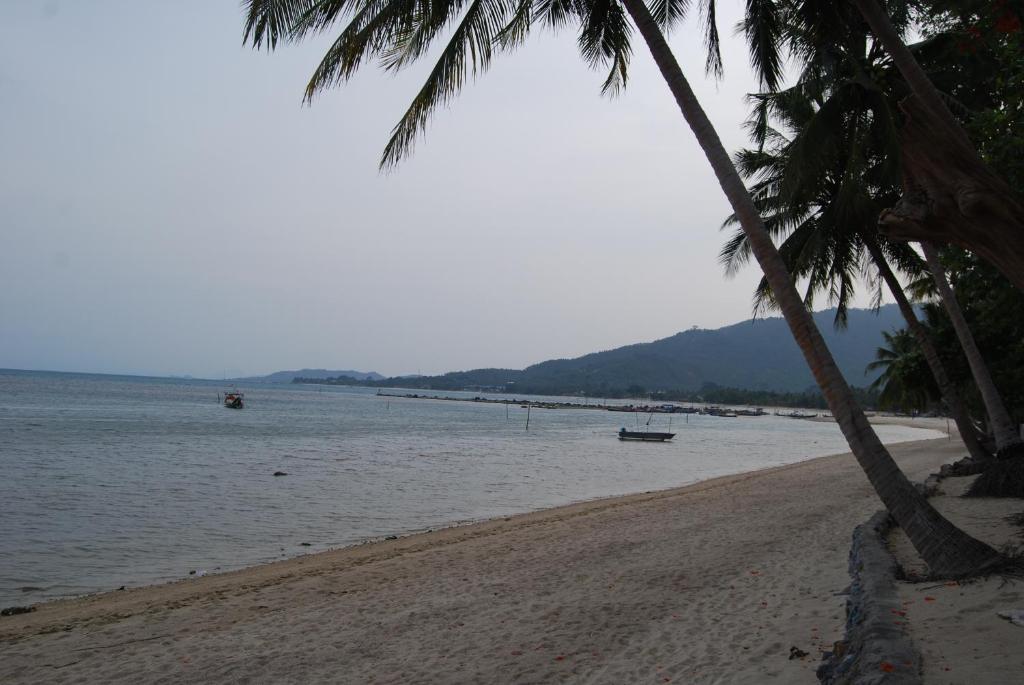 Rose Garden Samui Bungalows Plage de Lamai Extérieur photo