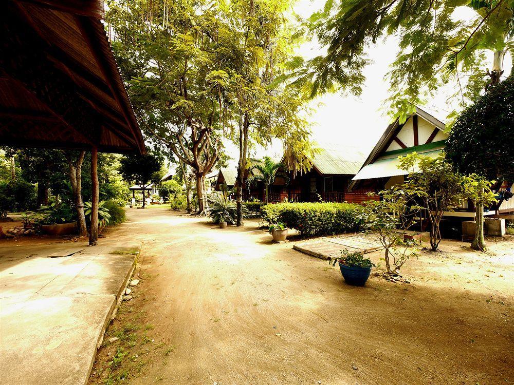 Rose Garden Samui Bungalows Plage de Lamai Extérieur photo